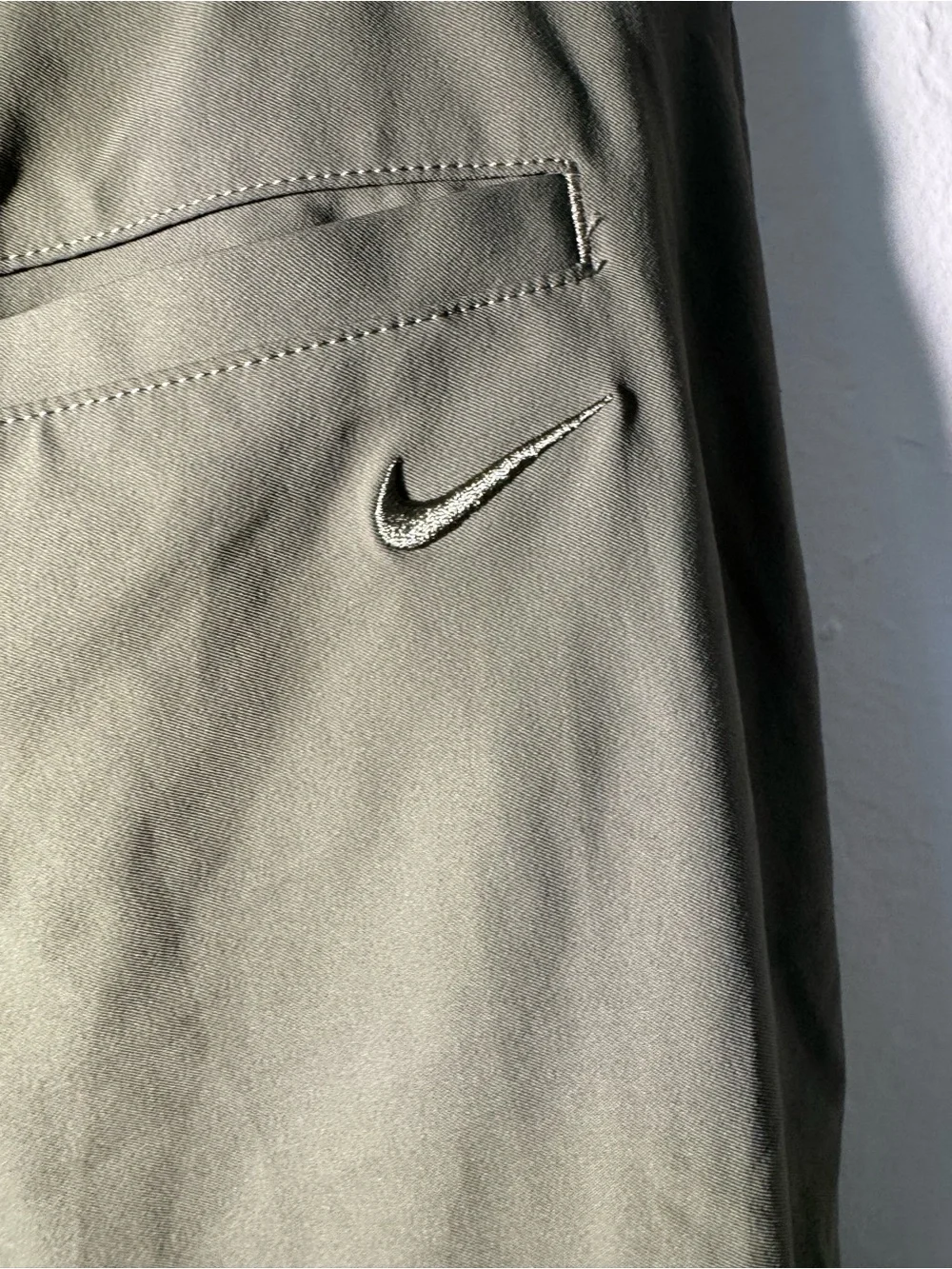 Nike Olive Green Dri-FIT Golf Ankle Pants Women’s XL